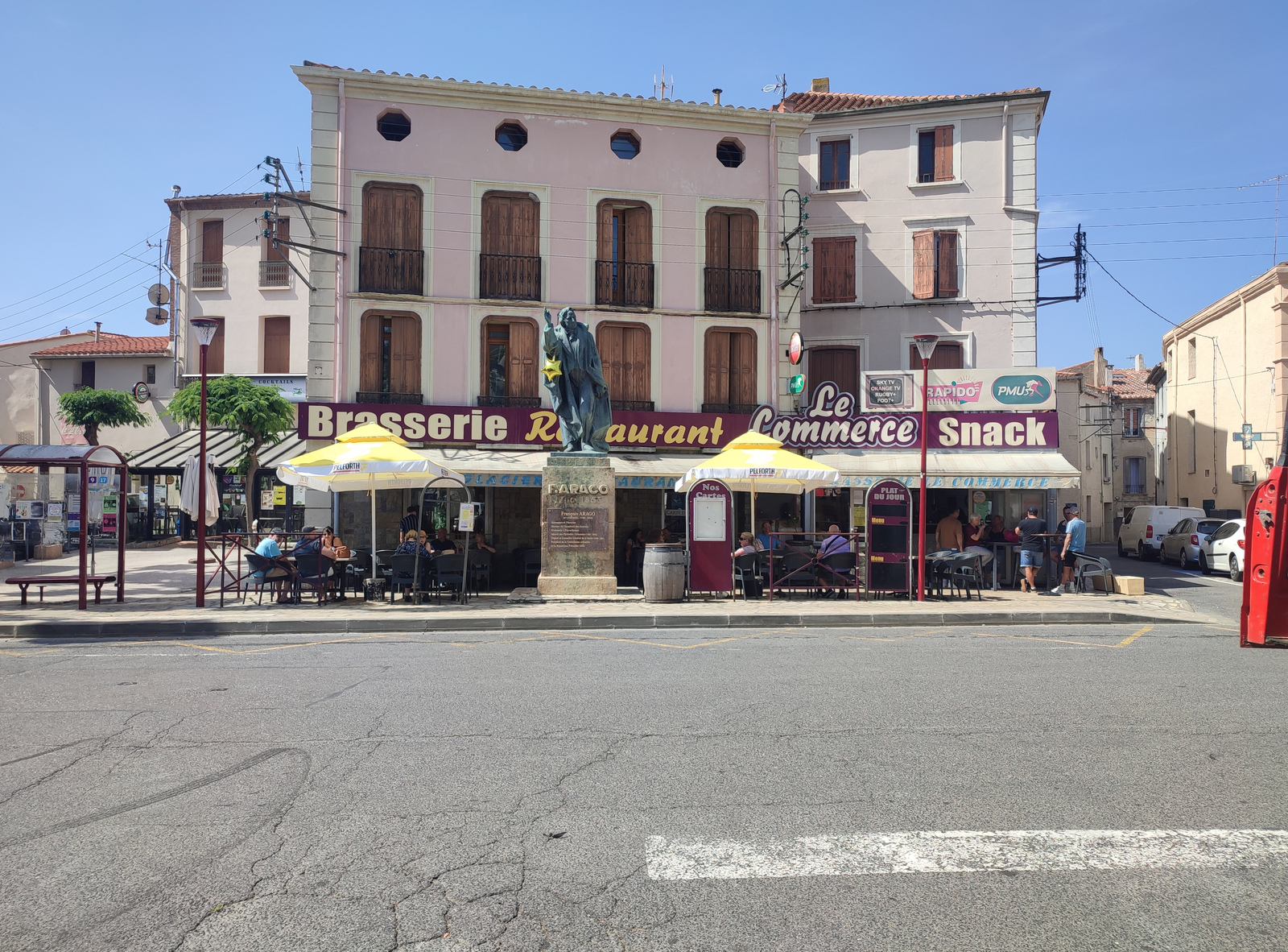 Estagel: Statue von François Arago, dem größten Sohns des Orts